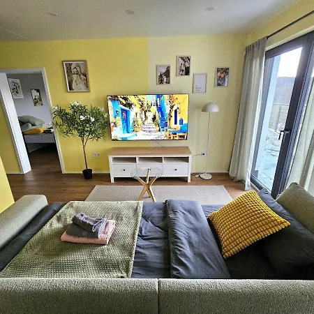 Luxus-penthouse Mit Panorama-view * 内托芬